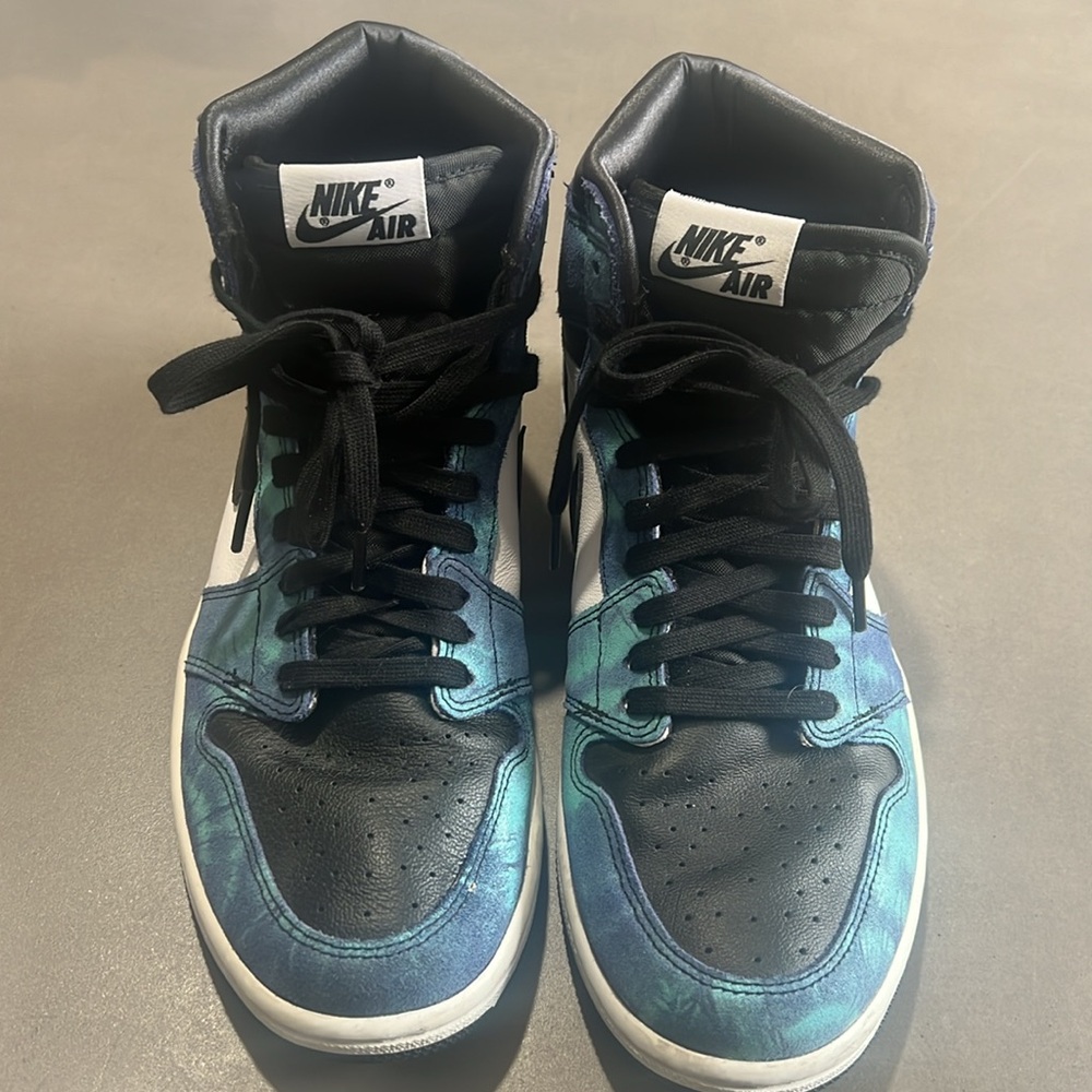 Jordan 1 Retro High Tie Dye Women's Shoes - Picture 2 of 10